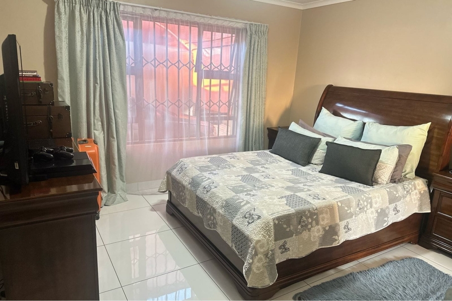 3 Bedroom Property for Sale in Ellaton North West